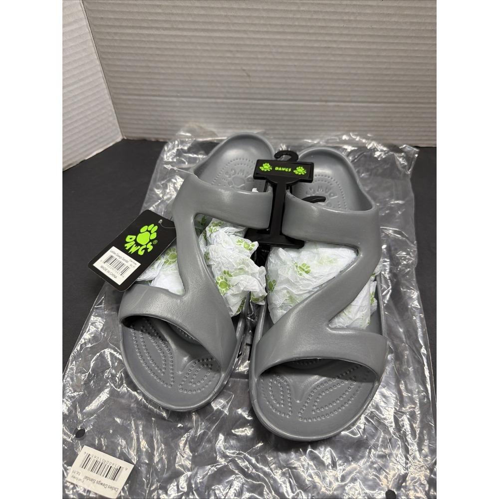 NEW W/TAGS   DAWGS LADIES Z SANDALS FLAT GRAY SIZE 11